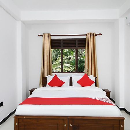 Royal Rich Villa アンバランゴダ 部屋 写真