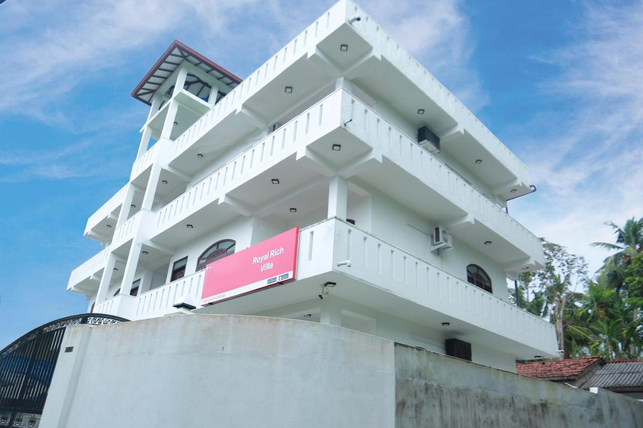 Royal Rich Villa アンバランゴダ エクステリア 写真